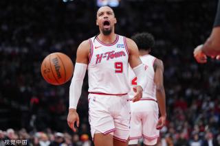 前锋3次戴 前锋3次戴