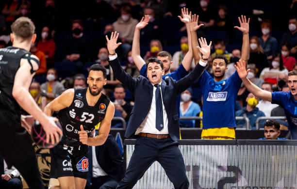 手提供精准 手提供精准