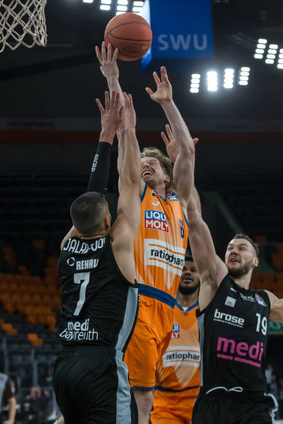 递了年轻化 递了年轻化